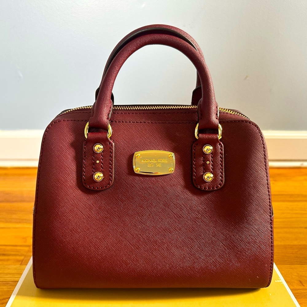Michael Kors Interchangeably Crossbody Bag - Burgundy